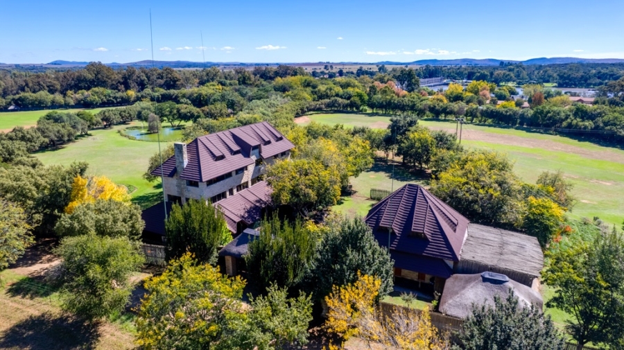 5 Bedroom Property for Sale in Luciana Country Estate Free State